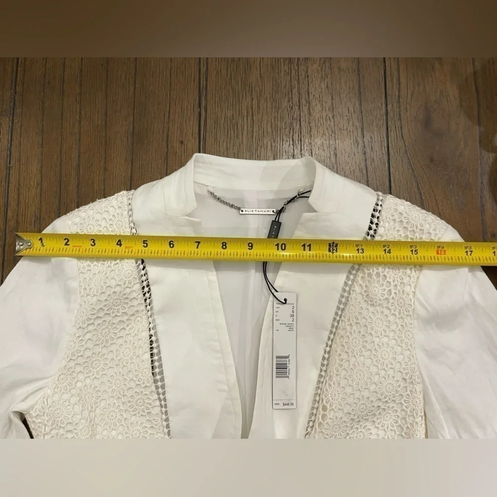 Elie Tahari Women’s Linen Blazer, White with cream crochet, NWT, Size 2 crisp